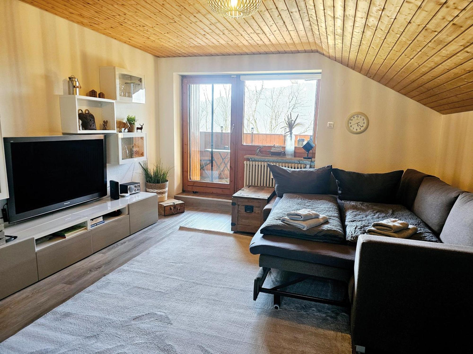 Sonnen-Juwel - Hallenbad-Sauna-2 Getrennte Schlafbereiche-Direkt An Der Skipiste Missen-Wilhams Exterior photo